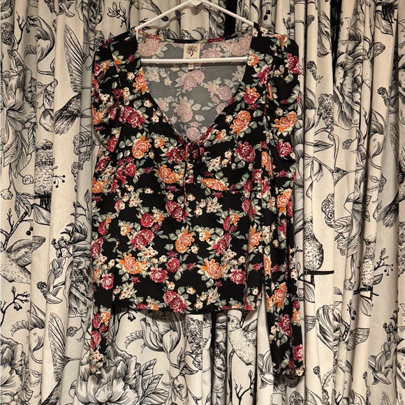 Self Esteem Black Floral Blouse - Picture 1 of 4